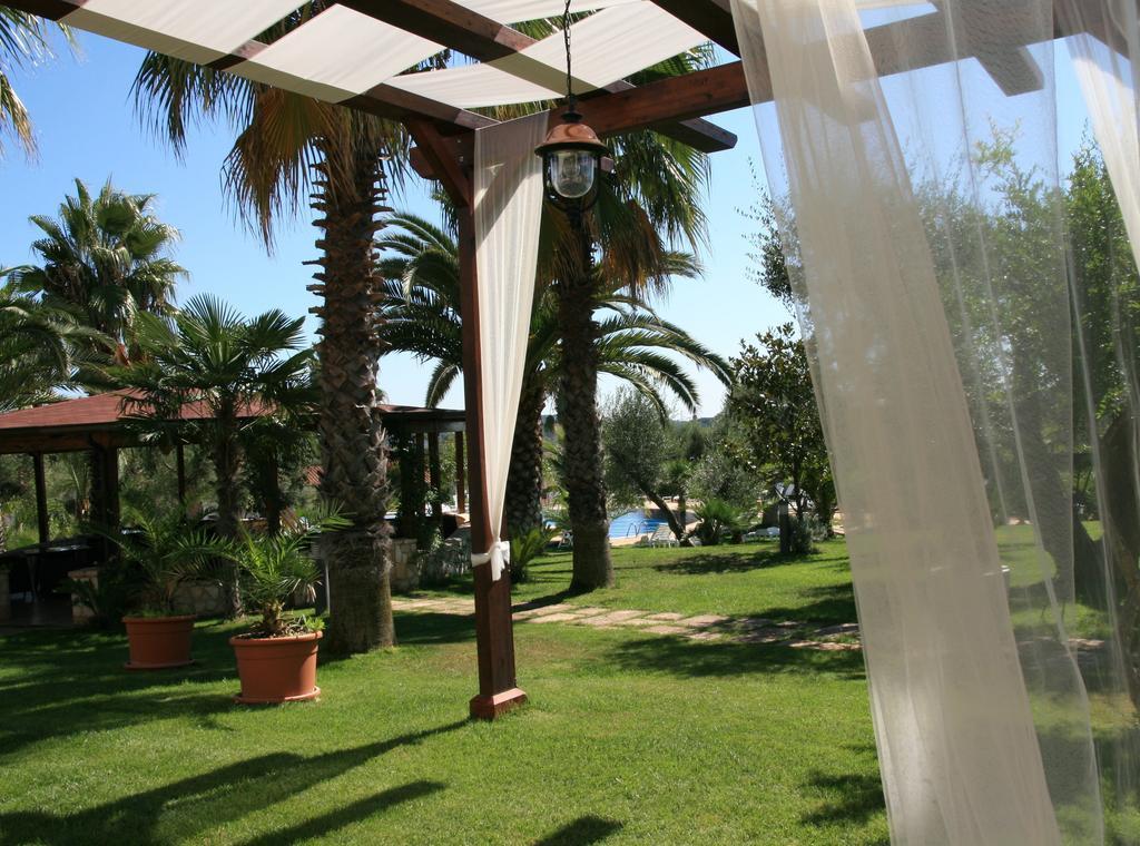 Citta Bianca Country Resort Ostuni Exterior photo